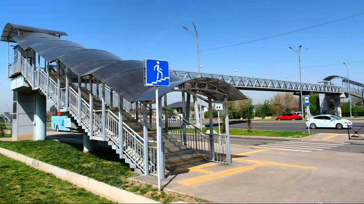 Новый надземный переход в Дагестане обеспечит безопасность пешеходов на трассе 